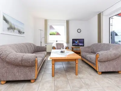 Ferienwohnung für 6 Personen (90 m²) in Neuharlingersiel 8/10