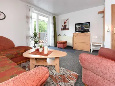 Ferienwohnung für 4 Personen (45 m²) in Neuharlingersiel 8/10