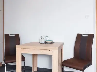 Ferienwohnung für 2 Personen (30 m²) in Neuharlingersiel 9/10