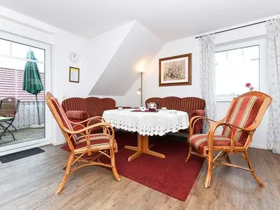 Ferienwohnung für 3 Personen (50 m²) in Neuharlingersiel 1/10