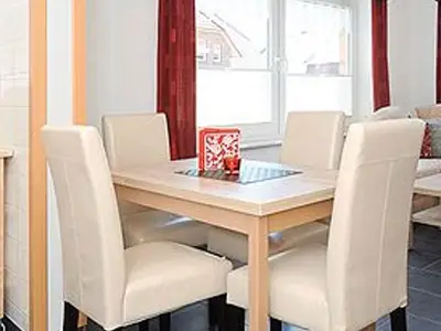 Ferienwohnung für 4 Personen (50 m²) in Neuharlingersiel 4/10