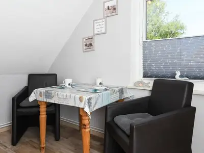 Ferienwohnung für 2 Personen (30 m²) in Neuharlingersiel 3/10