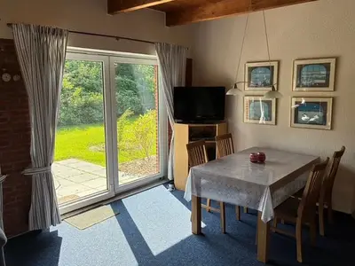 Ferienwohnung für 4 Personen (60 m²) in Neuharlingersiel 8/10