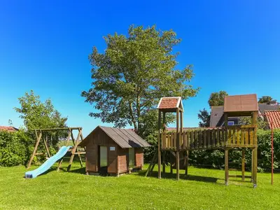 Ferienwohnung für 4 Personen (50 m²) in Neuharlingersiel 3/10