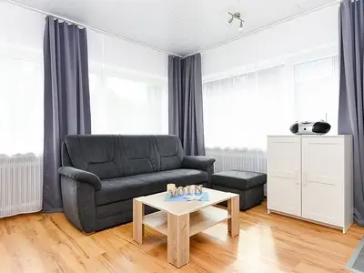 Ferienwohnung für 2 Personen (35 m²) in Neuharlingersiel 4/10
