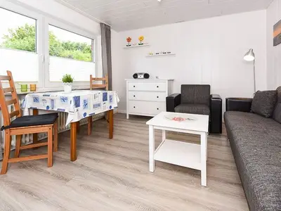Ferienwohnung für 2 Personen (45 m²) in Neuharlingersiel 5/10