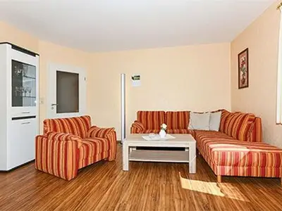 Ferienwohnung für 5 Personen (65 m²) in Neuharlingersiel 5/10