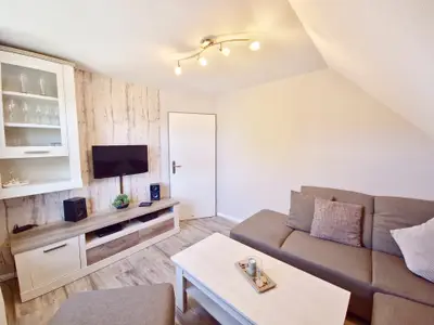 Ferienwohnung für 2 Personen (60 m²) in Neuharlingersiel 8/10