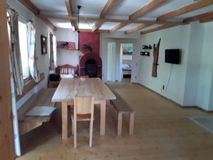 23372076-Ferienwohnung-6-Neukirch-300x225-2