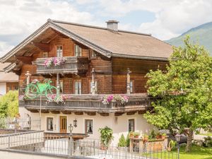 Ferienwohnung für 6 Personen (65 m²) in Neukirchen am Großvenediger