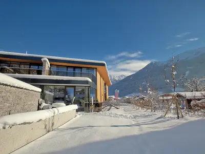 ExteriorWinter