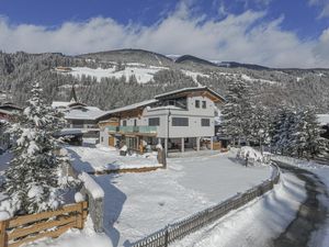 Ferienwohnung für 9 Personen (55 m&sup2;) in Neukirchen am Großvenediger