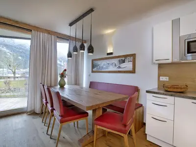 DiningRoom