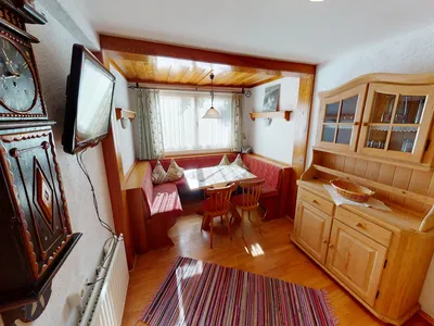 DiningRoom