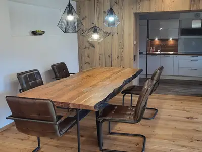 DiningRoom