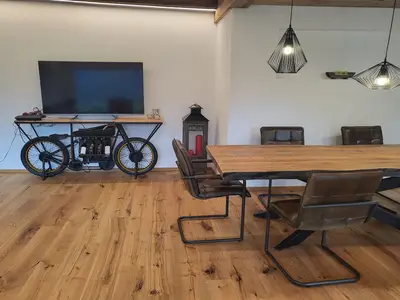DiningRoom