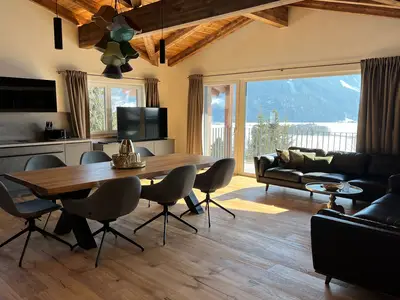 DiningRoom