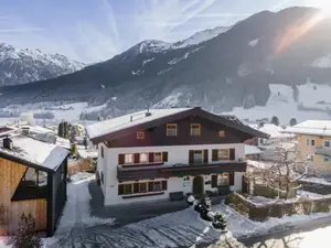 Ferienwohnung für 11 Personen (90 m²) in Neukirchen am Großvenediger