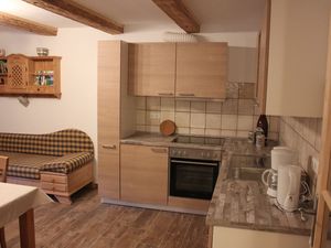 23017629-Ferienwohnung-6-Neukirchen (Traunstein)-300x225-5