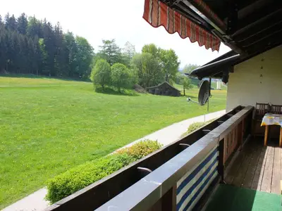 Ferienwohnung für 5 Personen (100 m²) in Neukirchen (Traunstein) 4/10