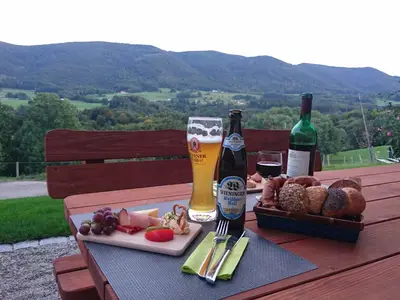 Ferienwohnung für 4 Personen (84 m²) in Neukirchen (Traunstein) 1/10