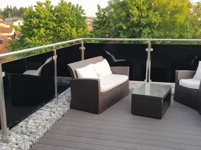 Gästeterrasse