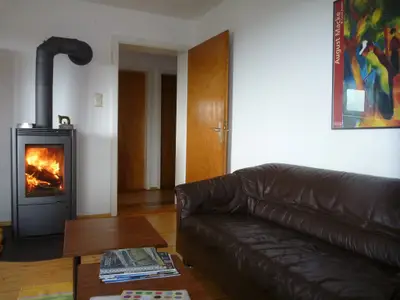 Wohnzimmer mit Kaminofen