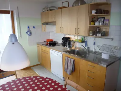 Küche mit Terrassenzugang