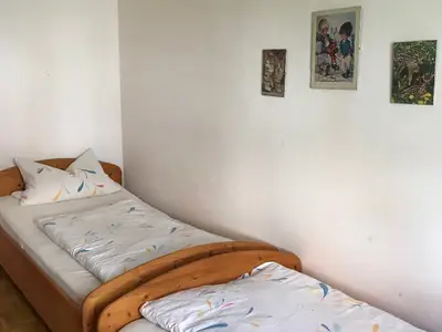 Schlafzimmer 2