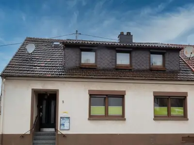 Ferienwohnung für 6 Personen (150 m²) in Neunkirchen 1/10