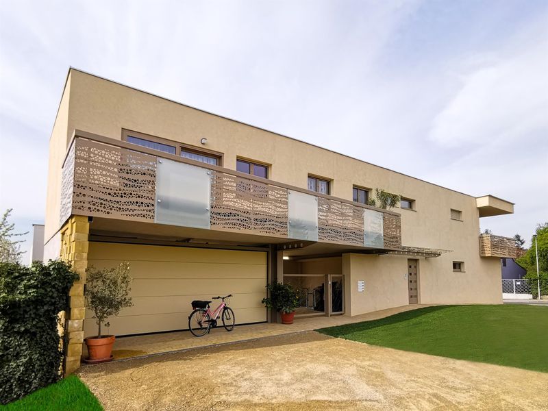 Ferienwohnung Fur 6 Personen 100 M Ab 250 Id Neusiedl Am See