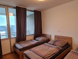 23556934-Ferienwohnung-3-Neuss-300x225-0