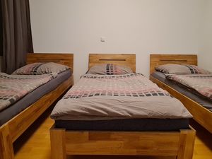 23556934-Ferienwohnung-3-Neuss-300x225-5