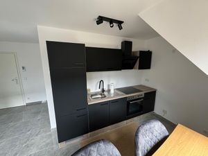 24007935-Ferienwohnung-1-Neuss-300x225-2