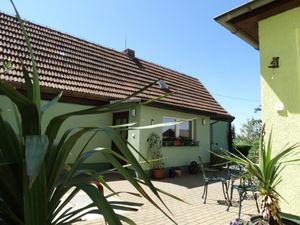 22019265-Ferienwohnung-4-Neustadt an der Orla-300x225-1