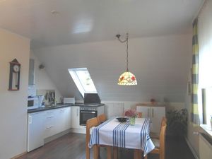 18196251-Ferienwohnung-5-Neustadt In Holstein-300x225-3