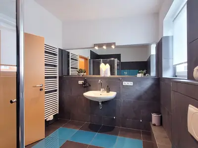 Badezimmer 1