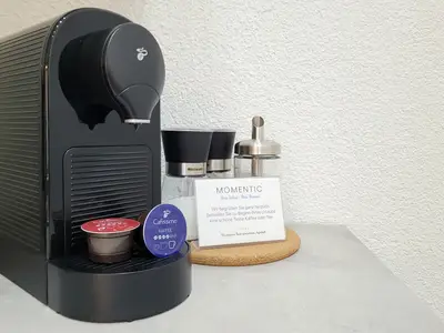 Caffissimo Kaffeemaschine mit 2 Willkommens-Pads