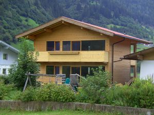 18381312-Ferienwohnung-4-Neustift im Stubaital-300x225-1