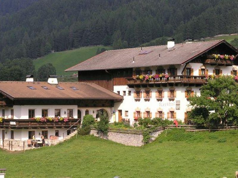 14263740-Ferienwohnung-4-Neustift im Stubaital-800x600-0