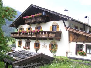 14263742-Ferienwohnung-4-Neustift im Stubaital-300x225-3