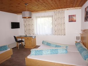 18381389-Ferienwohnung-10-Neustift im Stubaital-300x225-5