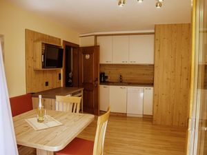 14263777-Ferienwohnung-4-Neustift im Stubaital-300x225-4