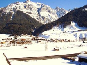 22607739-Ferienwohnung-5-Neustift im Stubaital-300x225-2