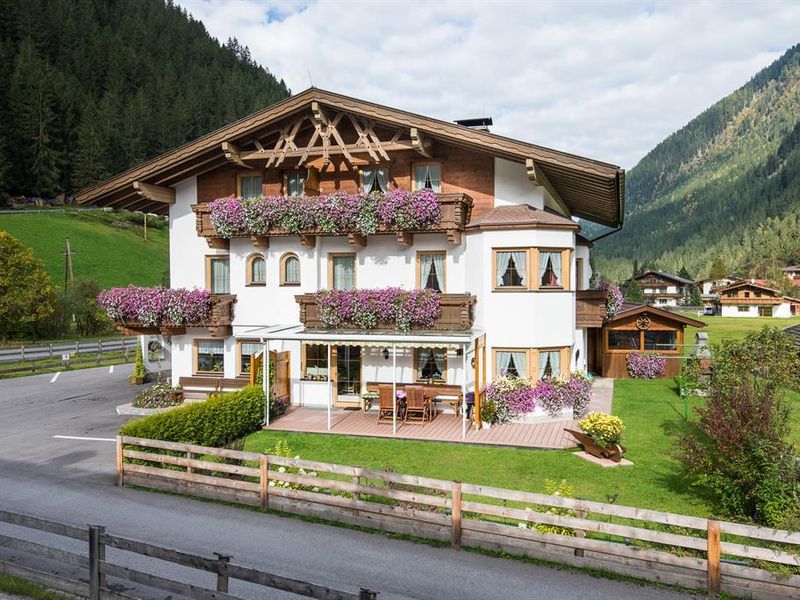 22608115-Ferienwohnung-5-Neustift im Stubaital-800x600-2