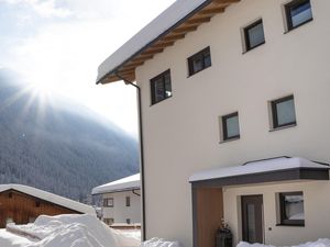 21702423-Ferienwohnung-5-Neustift im Stubaital-300x225-1