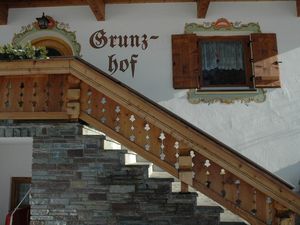 23678300-Ferienwohnung-4-Neustift im Stubaital-300x225-1