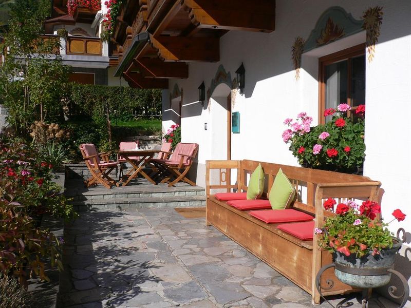 23430558-Ferienwohnung-4-Neustift im Stubaital-800x600-1