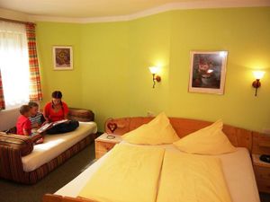 23976799-Ferienwohnung-5-Neustift im Stubaital-300x225-3