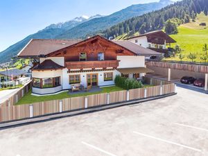 23485520-Ferienwohnung-4-Neustift im Stubaital-300x225-0